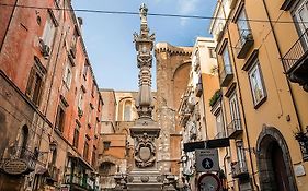 San Gennaro Bed